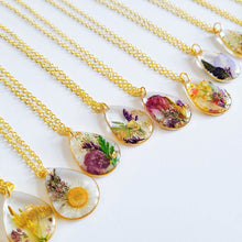 Load image into Gallery viewer, Birth Month Flower Necklace For Mom
